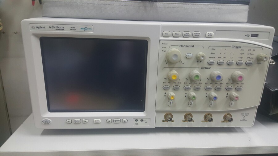 중고 오실로스코프 DSO8104A  Agilent Oscilloscopes 1GHz, 4채널,infinium시리즈