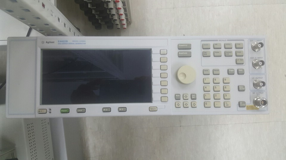 E4422B, 애질런트 RF신호발생기 렌탈, ESG Signal Generator 임대 Agilent 250kHz ~4GHz