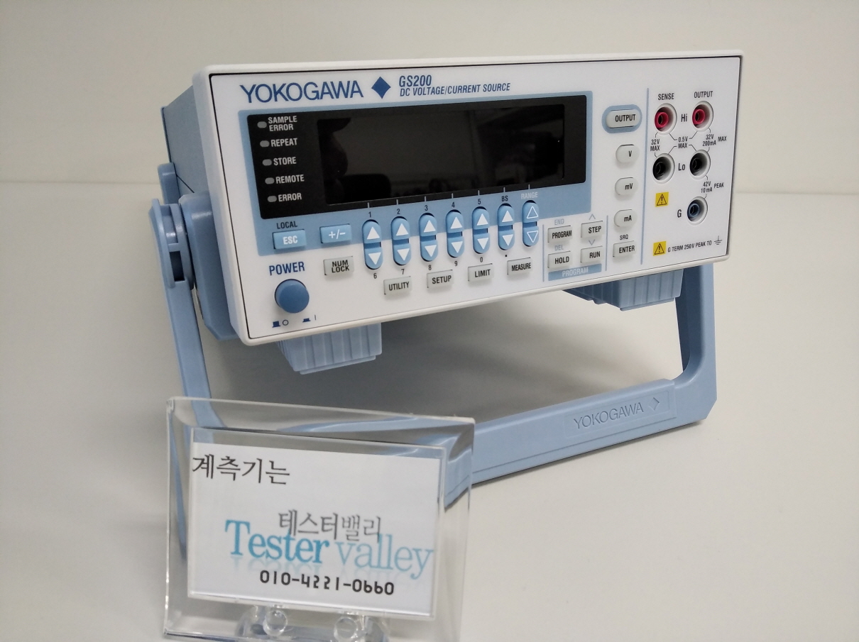 중고 소스미터 GS200, YOKOGAWA DC VOLTAGE / CURRENT SOURCE METER,요꼬가와 DC소스발생기